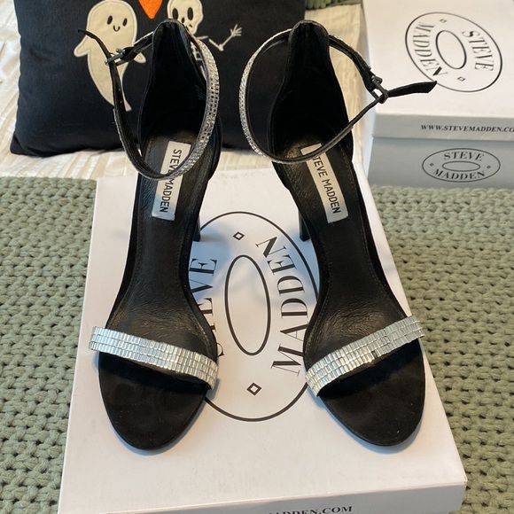 Steve Madden Skye Heels - Picture 4 of 5